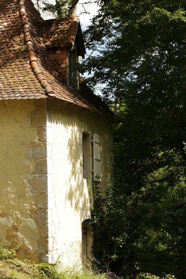 La Chapelle Du Chateau Gite Pouillon Buitenkant foto